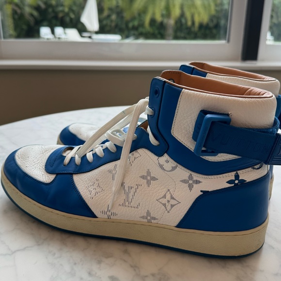 Louis Vuitton Rivoli Sneaker Boot 🔵 - Picture 4 of 9